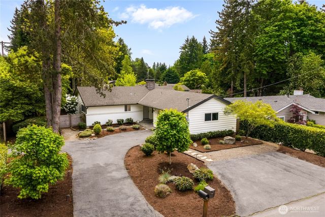 7047 NE 138th Street, Kirkland, WA 98034