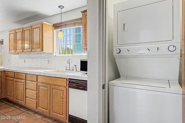 3350 W Ruthann Road, Tucson, AZ 85745