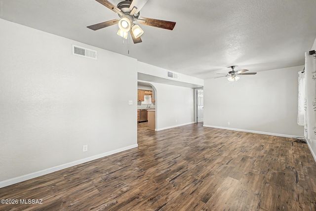 3350 W Ruthann Road, Tucson, AZ 85745