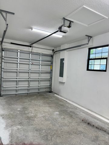 5009 SE 42nd Street, Okeechobee, FL 34974