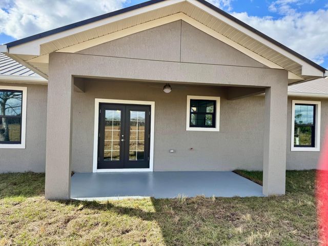 5009 SE 42nd Street, Okeechobee, FL 34974