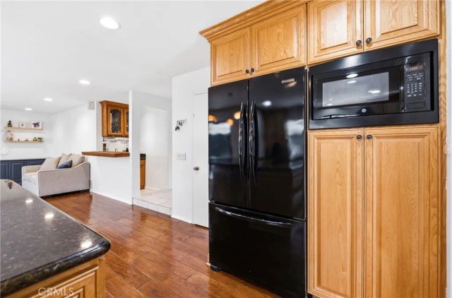 13792 Christian Barrett Drive, Moorpark, CA 93021