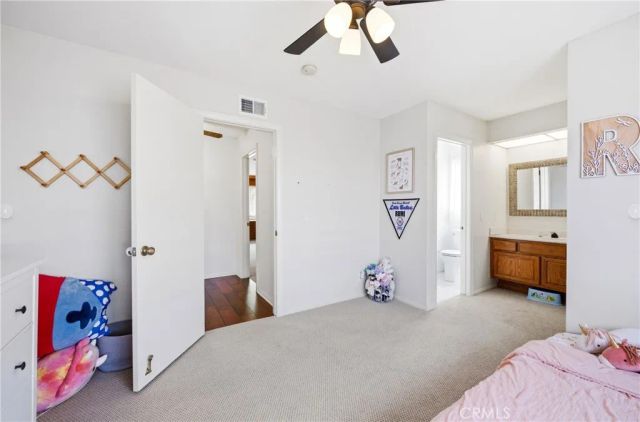 13792 Christian Barrett Drive, Moorpark, CA 93021