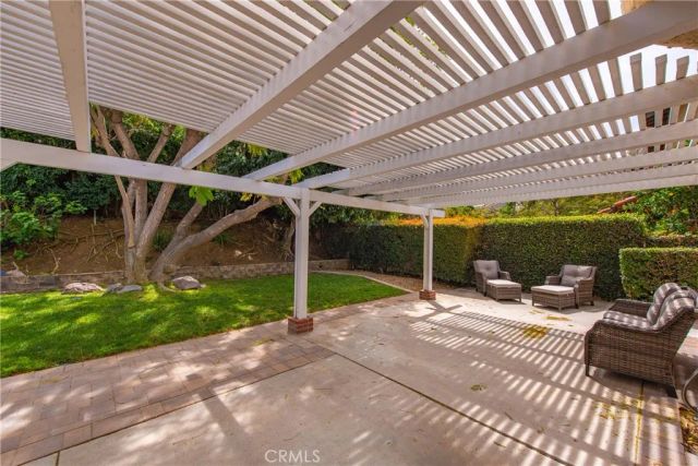 13792 Christian Barrett Drive, Moorpark, CA 93021