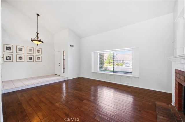 13792 Christian Barrett Drive, Moorpark, CA 93021