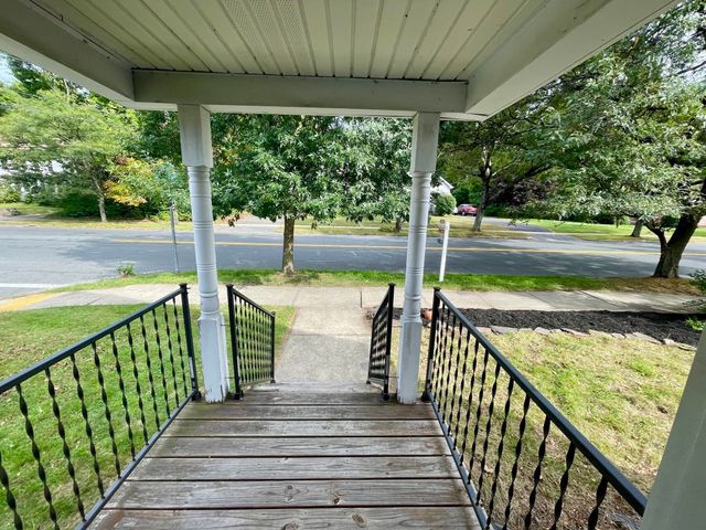 222 Parker St, Springfield, MA 01151