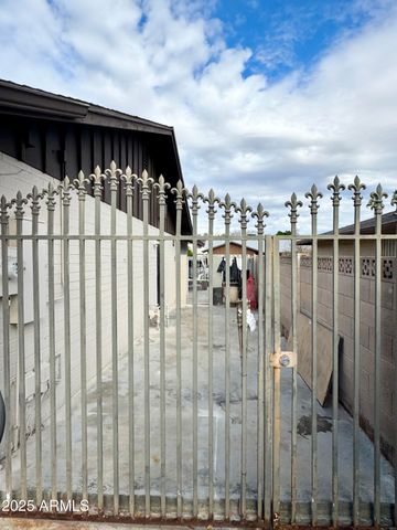 4813 W HAYWARD Avenue, Glendale, AZ 85301