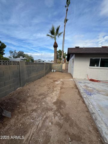 4813 W HAYWARD Avenue, Glendale, AZ 85301