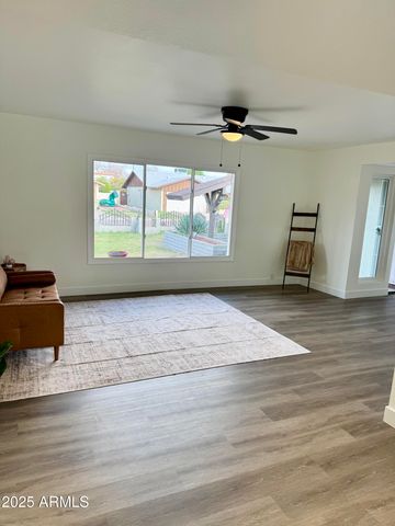 4813 W HAYWARD Avenue, Glendale, AZ 85301