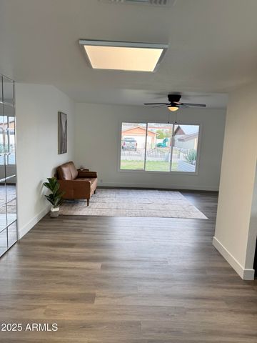 4813 W HAYWARD Avenue, Glendale, AZ 85301