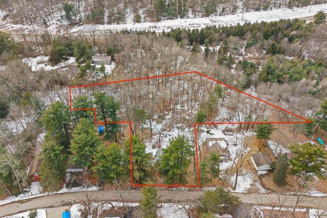 W6769 S SILVER LAKE ROAD, Wautoma, WI 54982