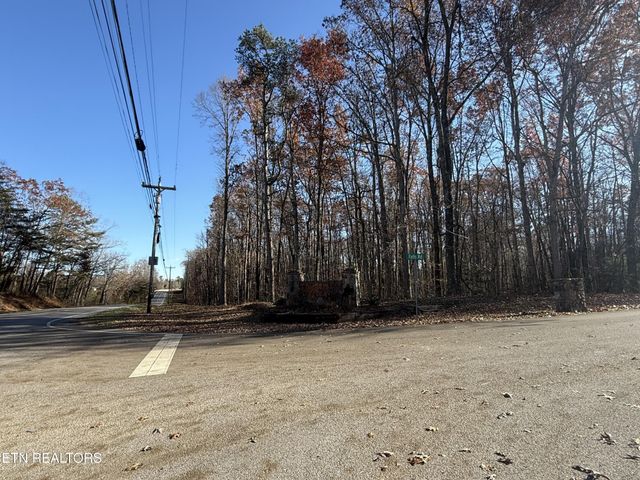 9 Hwy 70 N, Monterey, TN 38574