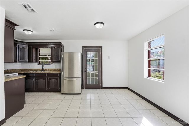 6005 Avenue B, Mission, TX 78574