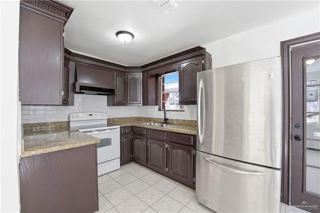 6005 Avenue B, Mission, TX 78574