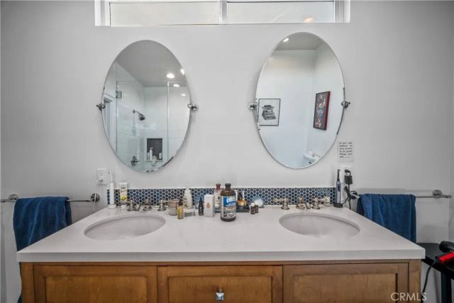 1245 S Hudson Avenue, Los Angeles, CA 90019