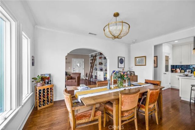 1245 S Hudson Avenue, Los Angeles, CA 90019