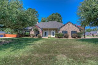 2200 Grapevine Lane, Haughton, LA 71037