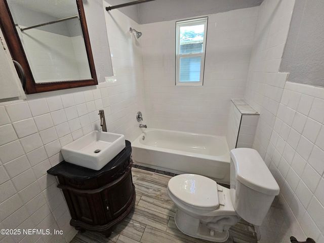 2536 PHYLLIS Street, Jacksonville, FL 32204