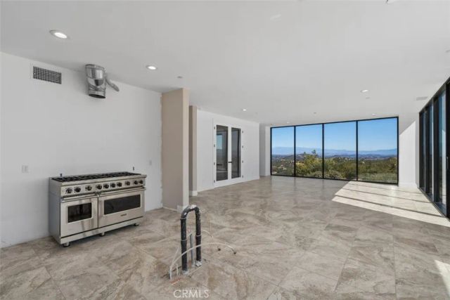 42125 Calle Paramo, Murrieta, CA 92562