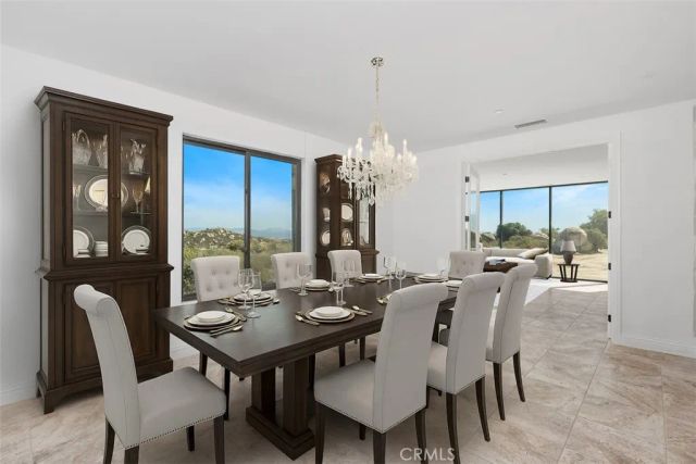 42125 Calle Paramo, Murrieta, CA 92562