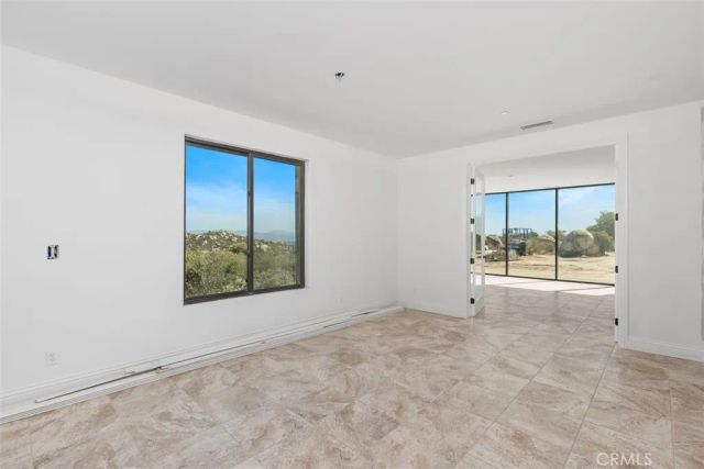 42125 Calle Paramo, Murrieta, CA 92562