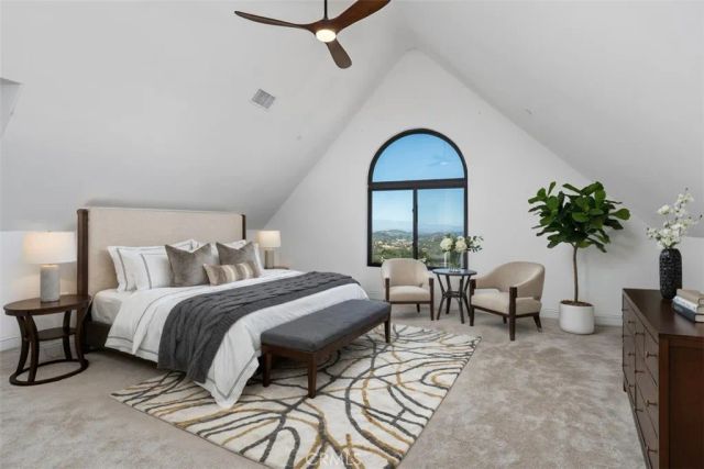 42125 Calle Paramo, Murrieta, CA 92562