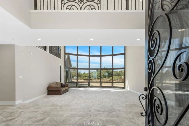 42125 Calle Paramo, Murrieta, CA 92562