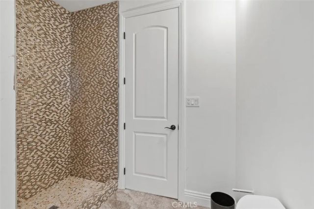 42125 Calle Paramo, Murrieta, CA 92562