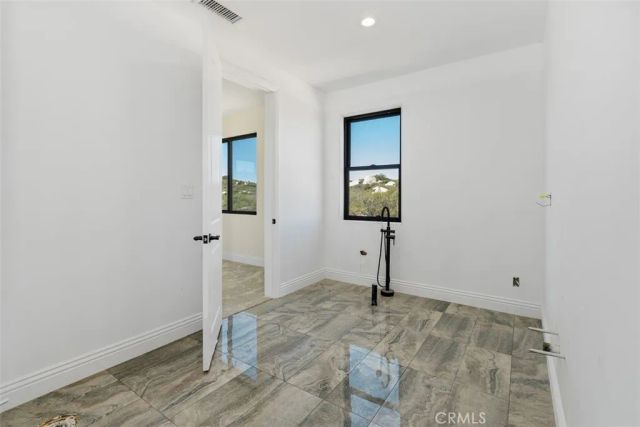 42125 Calle Paramo, Murrieta, CA 92562