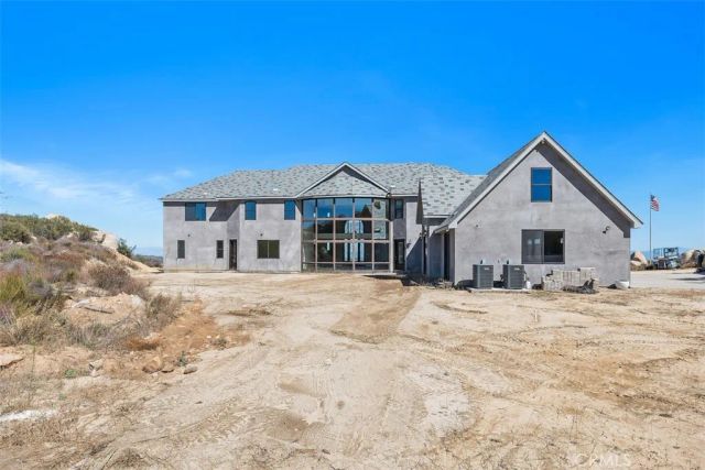 42125 Calle Paramo, Murrieta, CA 92562