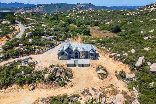 42125 Calle Paramo, Murrieta, CA 92562