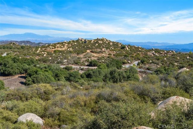 42125 Calle Paramo, Murrieta, CA 92562