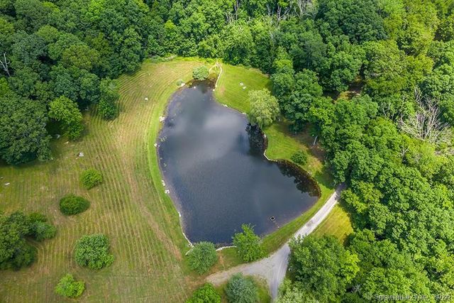 33 Nodine Pasture Road, Kent, CT 06757