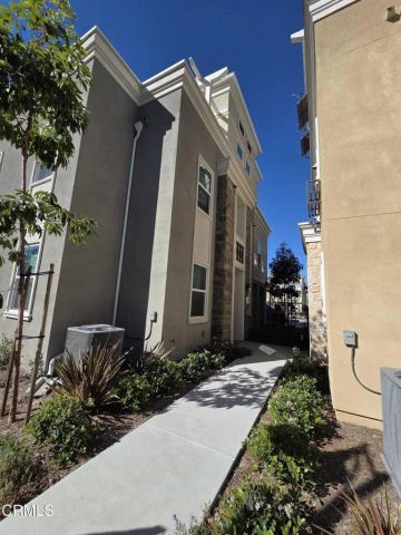 711 Winchester Drive, Oxnard, CA 93036
