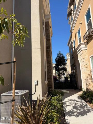 711 Winchester Drive, Oxnard, CA 93036