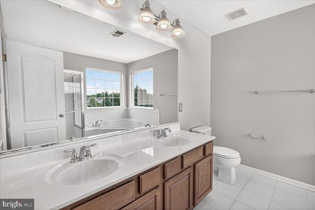 205 SOLAR DR, Walkersville, MD 21793