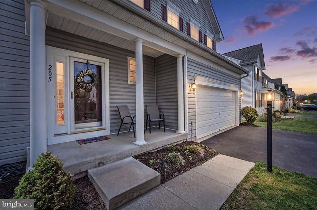 205 SOLAR DR, Walkersville, MD 21793