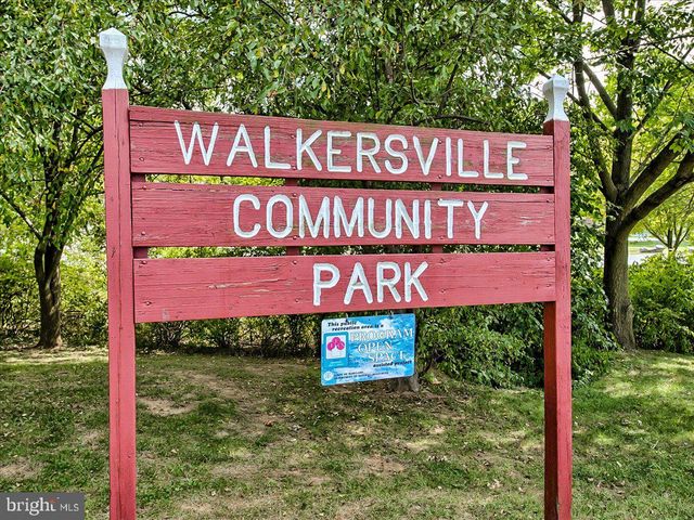 205 SOLAR DR, Walkersville, MD 21793