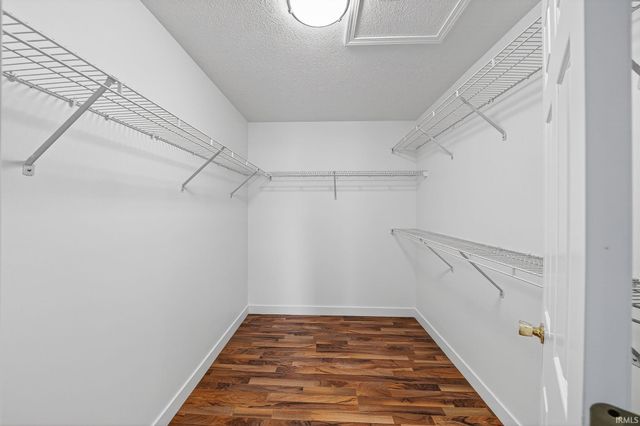 52453 Liberty Mills Court, Granger, IN 46530