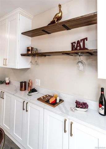 1021 Pioneer Lane, Colorado Springs, CO 80904