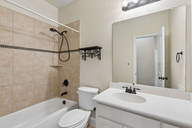 1683 St Croix Street, Burleson, TX 76028