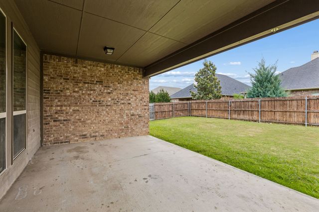 1683 St Croix Street, Burleson, TX 76028