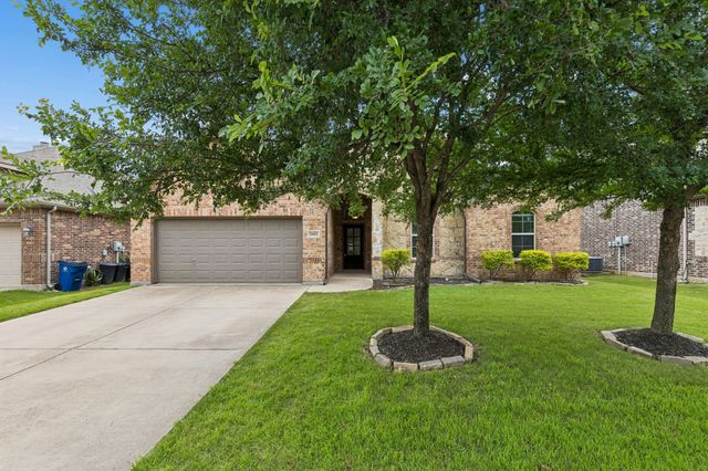 1683 St Croix Street, Burleson, TX 76028