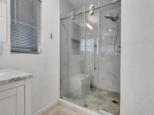 2011 Durrain Ferry Road, Baytown, TX 77520