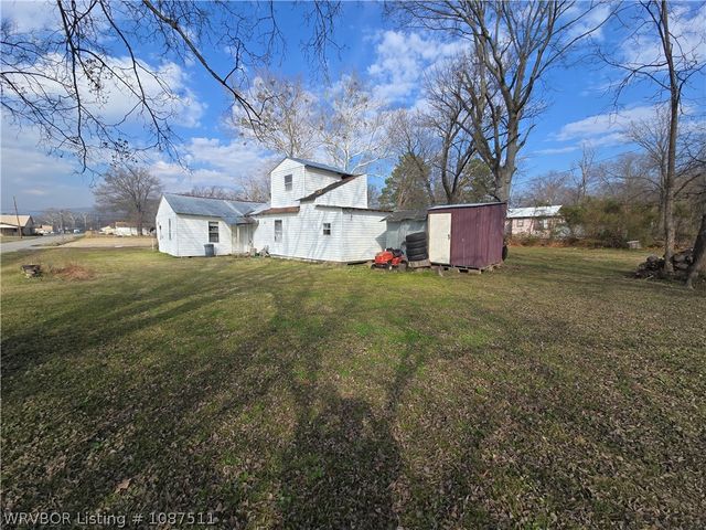 400 Hardy Street, Poteau, OK 74953