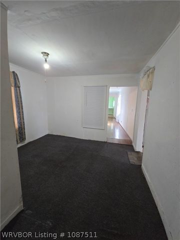 400 Hardy Street, Poteau, OK 74953