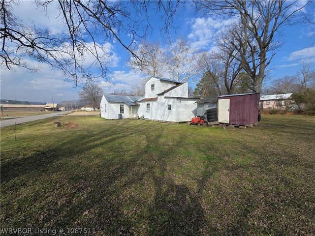 400 Hardy Street, Poteau, OK 74953