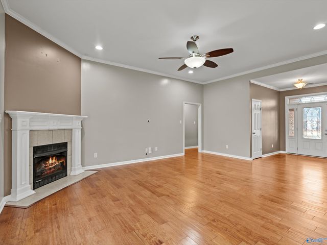 2627 Buckingham Gate SW, Decatur, AL 35603