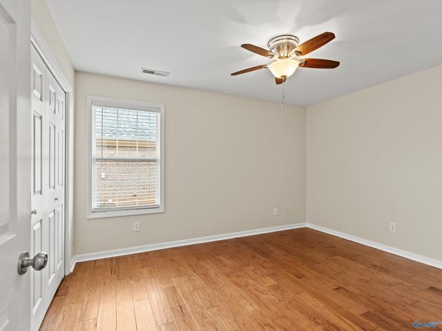 2627 Buckingham Gate SW, Decatur, AL 35603