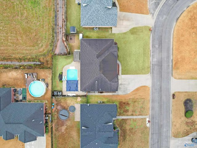 2627 Buckingham Gate SW, Decatur, AL 35603